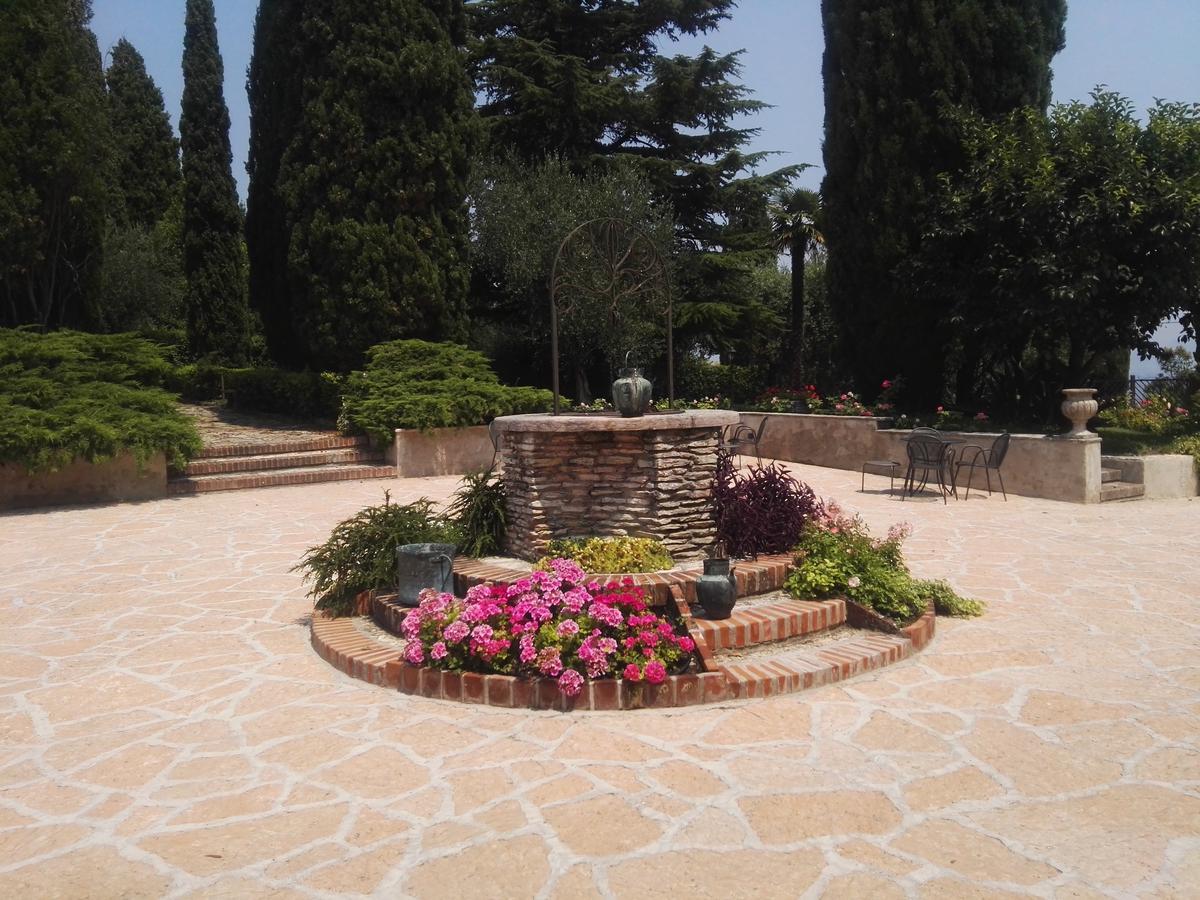 Villa Paradiso Sirmione Exteriör bild